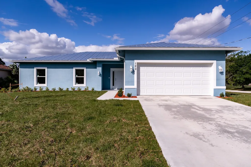 120 SW Klee Circle Port St Lucie FL 34953