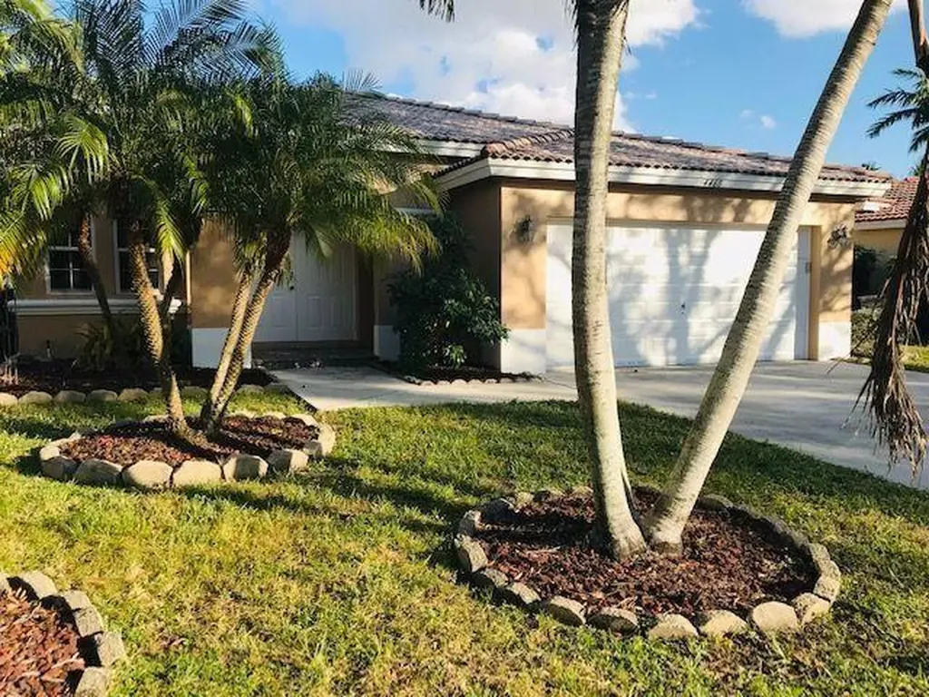 4460 NW 45th Terrace Coconut Creek FL 33073