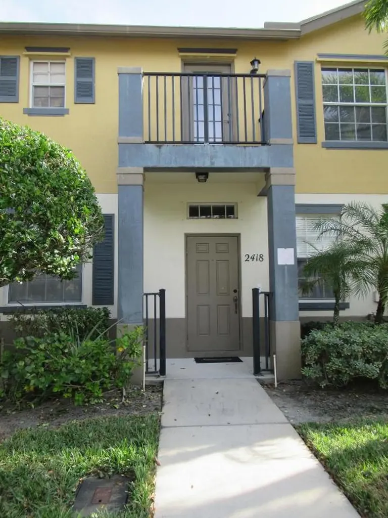 2418 SE Union Park Drive Port St Lucie FL 34952