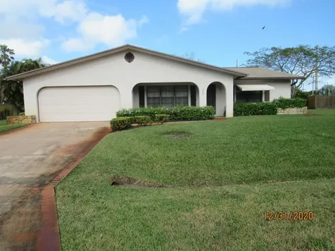 2381 SE Delano Road Port St Lucie FL 34952