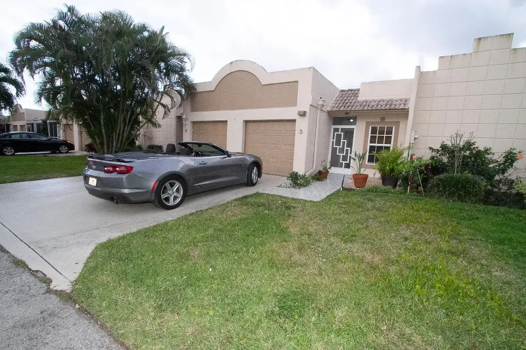 9110 Fairbanks Lane Boca Raton FL 33496