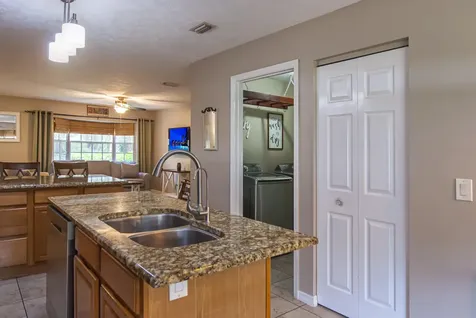 128 38th Court Vero Beach FL 32968