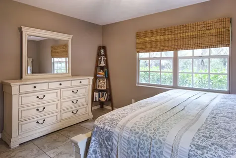 128 38th Court Vero Beach FL 32968