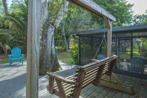 128 38th Court Vero Beach FL 32968