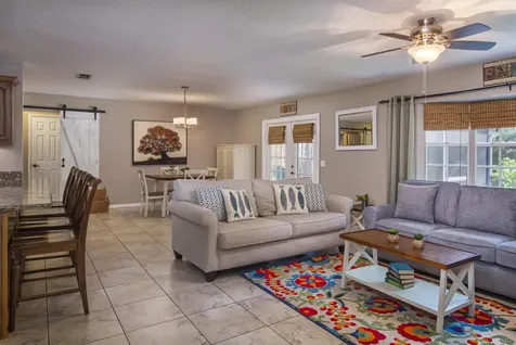 128 38th Court Vero Beach FL 32968