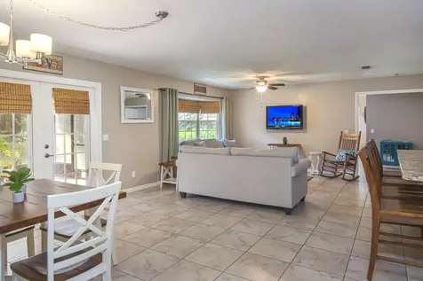 128 38th Court Vero Beach FL 32968