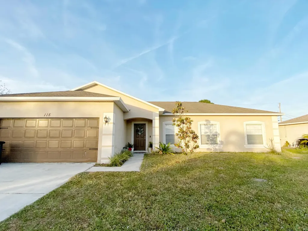115 SW Ridgecrest Drive Port St Lucie FL 34953