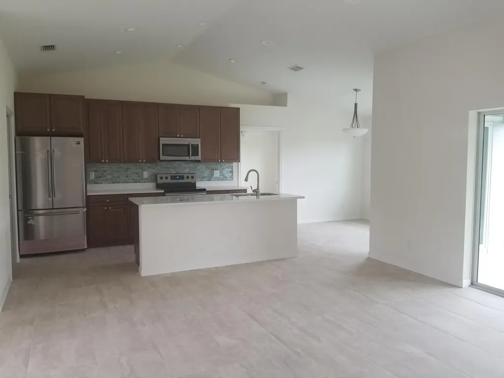 1317 SW Ackard Avenue Port St Lucie FL 34953