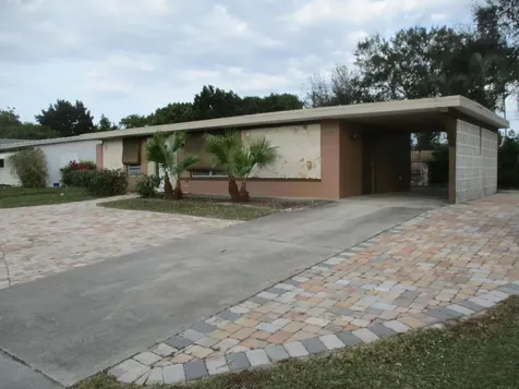 875 SE Airoso Boulevard Port St Lucie FL 34983
