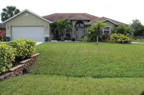 810 SW College Park Road Port St Lucie FL 34953