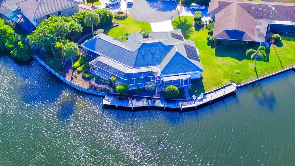 133 Queen Christina Court Hutchinson Island FL 34949