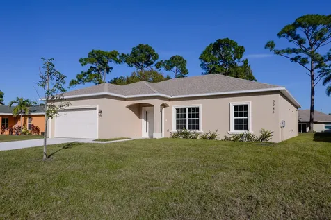 641 SW Estate Avenue Port St Lucie FL 34953