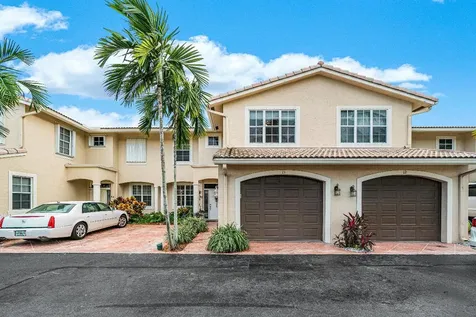 330 SW 8th Street Boca Raton FL 33432