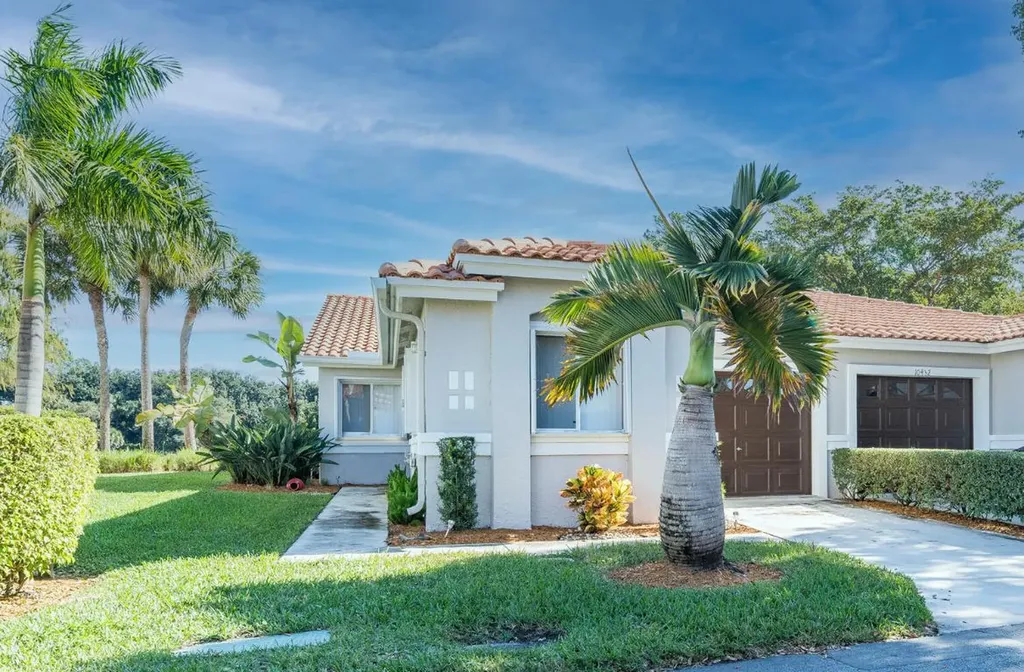 10430 Lake Vista Circle Boca Raton FL 33498