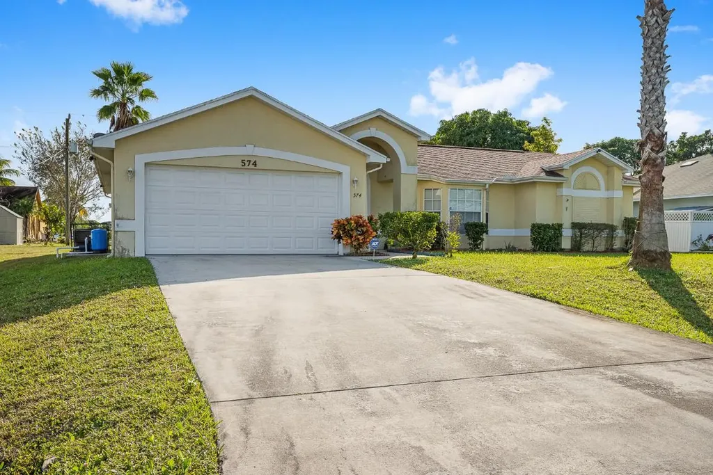 574 SW Lucero Drive Port St Lucie FL 34983