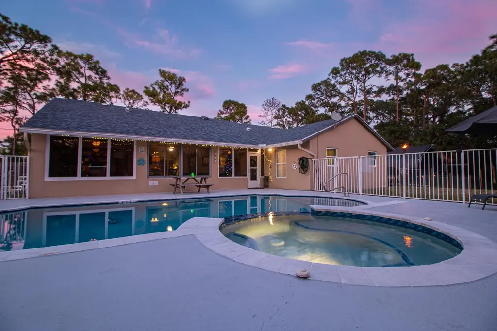 16856 73rd Court N Loxahatchee FL 33470