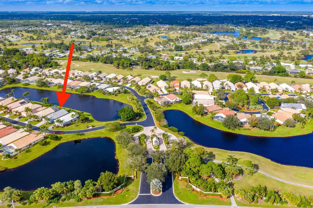 1603 SE Shelburnie Way Port St Lucie FL 34952