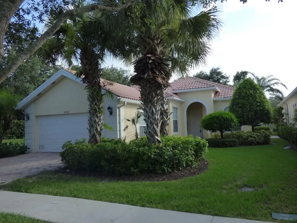 8020 Nevis Place Wellington FL 33414