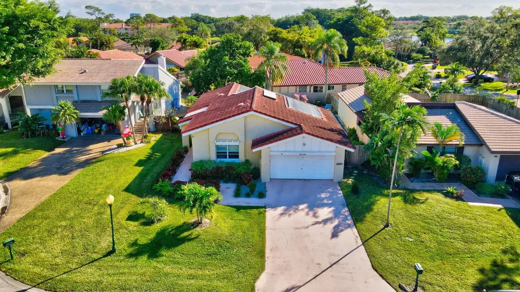 21148 Birds Nest Terrace Boca Raton FL 33433