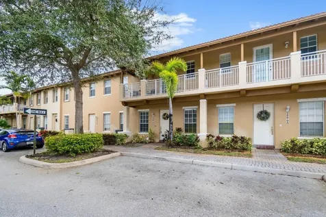 2516 NW 4th Street Boynton Beach FL 33426