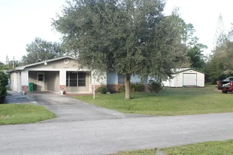8002 Lakeside Way Fort Pierce FL 34951