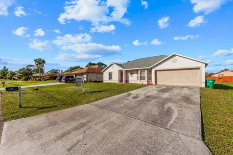 2834 SW Ortega Street Port St Lucie FL 34953
