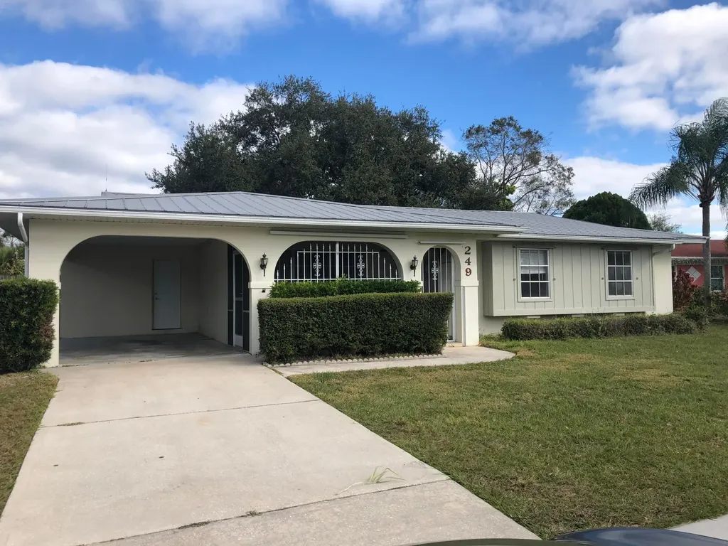 249 NE Floresta Drive Port St Lucie FL 34983