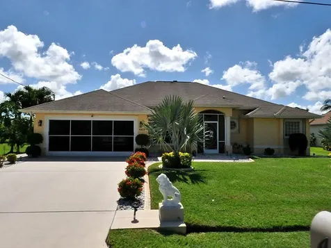 4413 NW Alsace Avenue Port St Lucie FL 34983