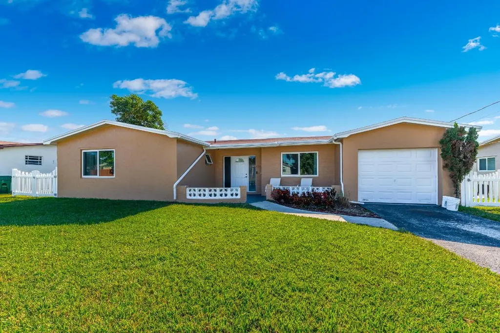 6552 NW 16th Court Margate FL 33063