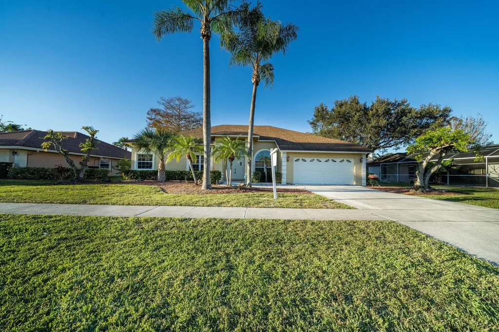 12869 Buckland Street Wellington FL 33414