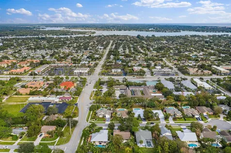 875 Summerwood Drive Jupiter FL 33458