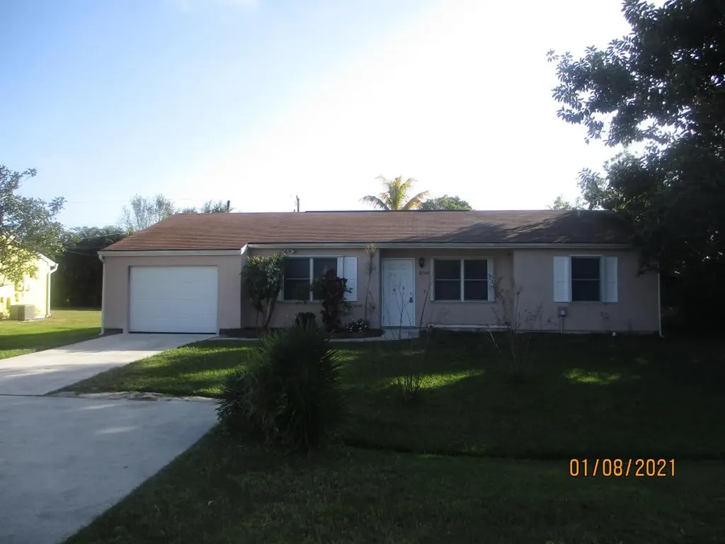 2341 SE West Blackwell Drive Port St Lucie FL 34952