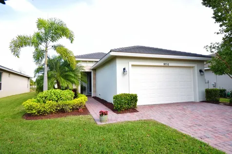 9752 SW Chestwood Avenue Port St Lucie FL 34987