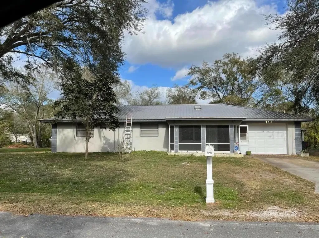 9281 SE 62nd Drive Okeechobee FL 34974