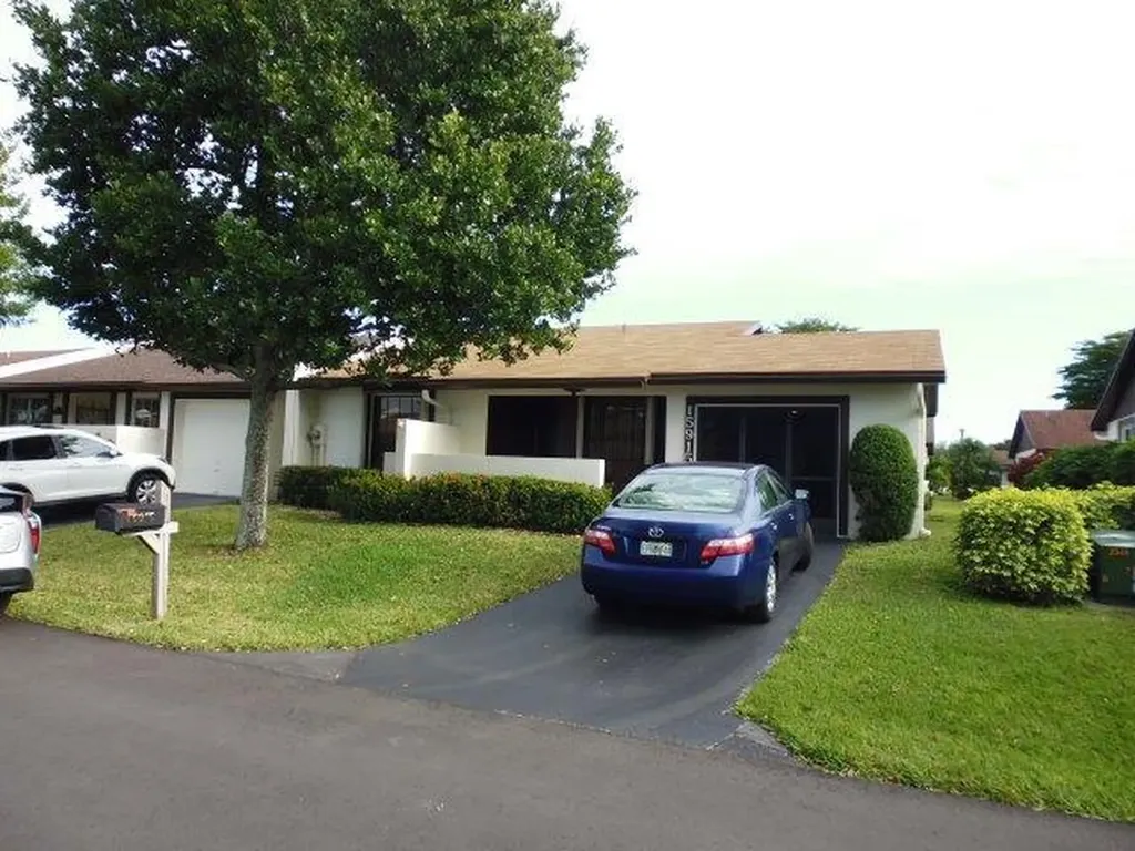 15915 Laurel Oak Circle Delray Beach FL 33484