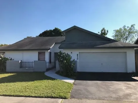 8530 NW 48th Street Lauderhill FL 33351
