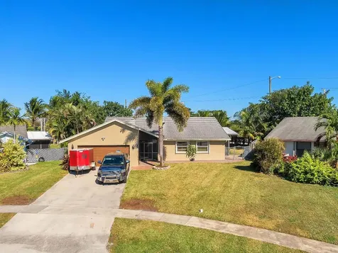 9179 Bedford Drive Boca Raton FL 33434