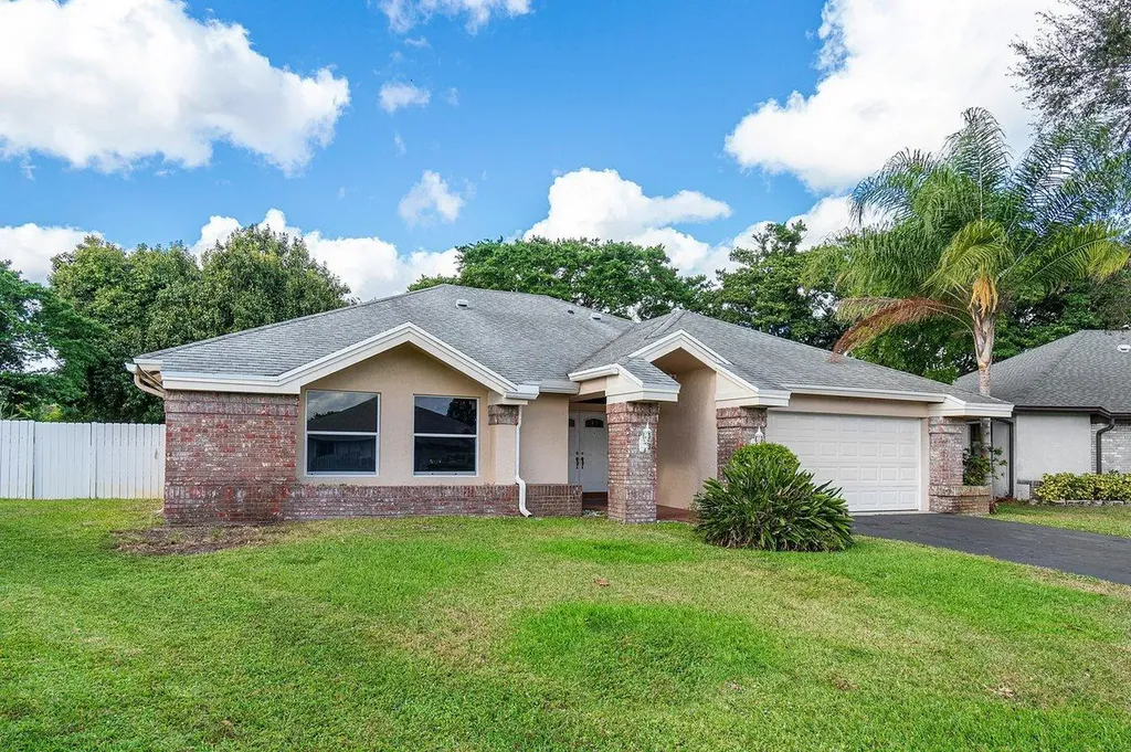 18340 181st Circle S Boca Raton FL 33498