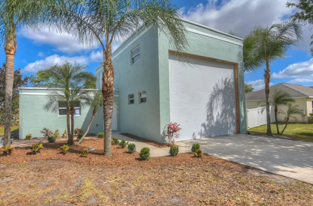 3541 SW Carmody Street Port St Lucie FL 34953