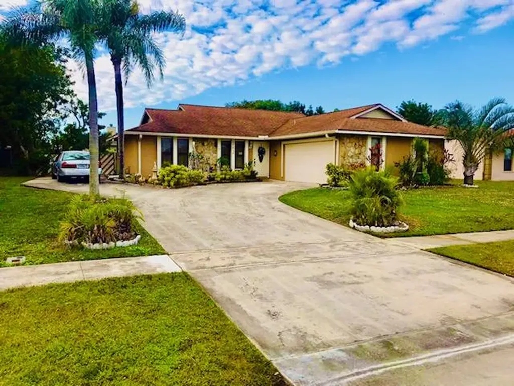 262 La Mancha Avenue Royal Palm Beach FL 33411