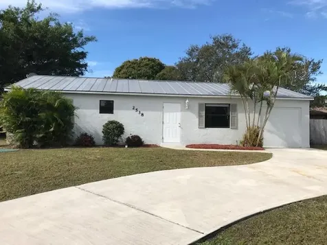2538 SE Allen Street Port St Lucie FL 34984