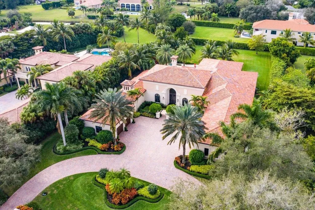 5592 Whirlaway Road Palm Beach Gardens FL 33418