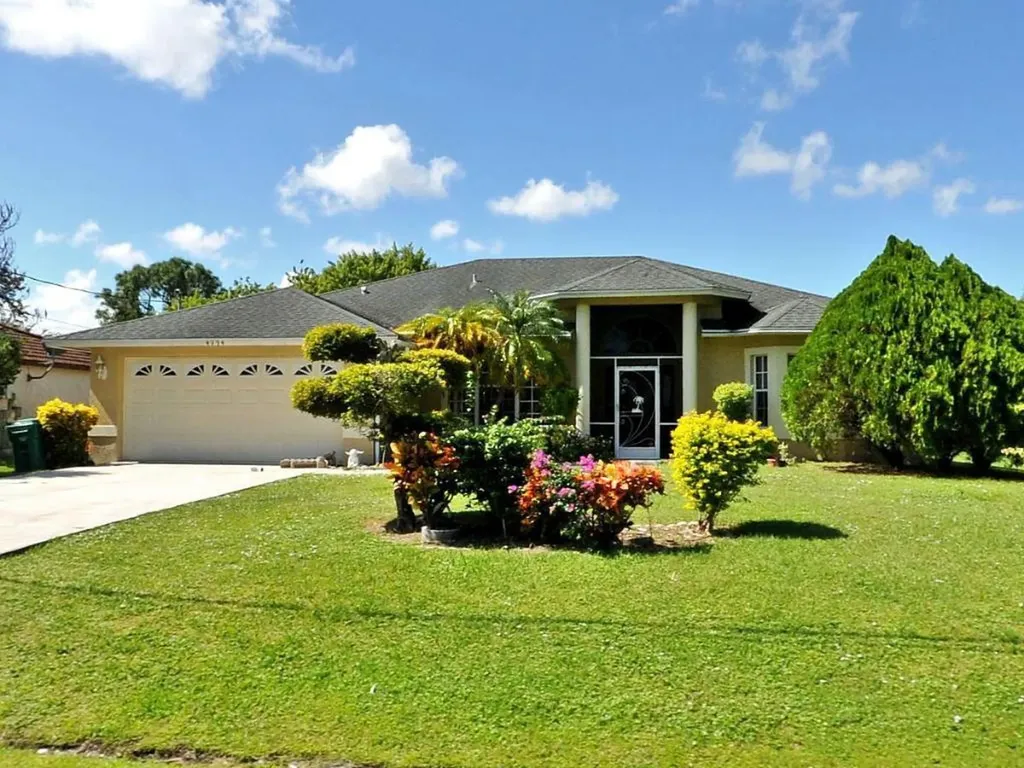 4994 NW Fawn Street Port St Lucie FL 34983