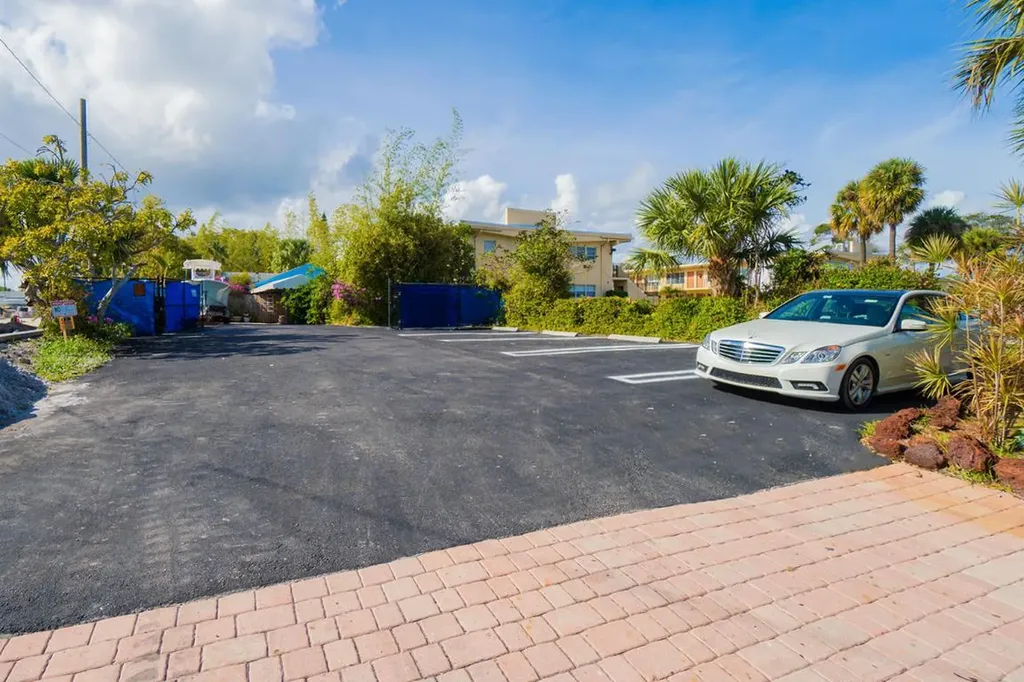2311 S Federal Highway Boynton Beach FL 33435