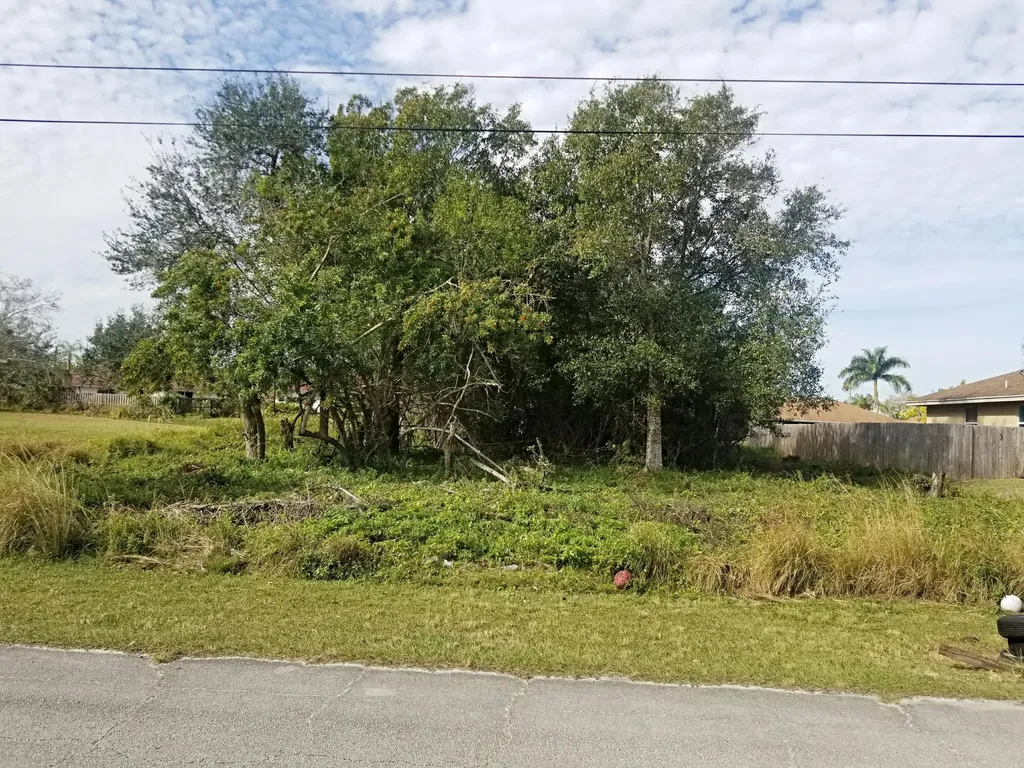 2158 SW Algiers Street Port St Lucie FL 34953