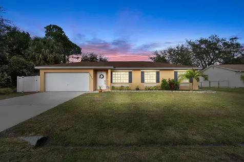 1073 SW Gastador Avenue Port St Lucie FL 34953
