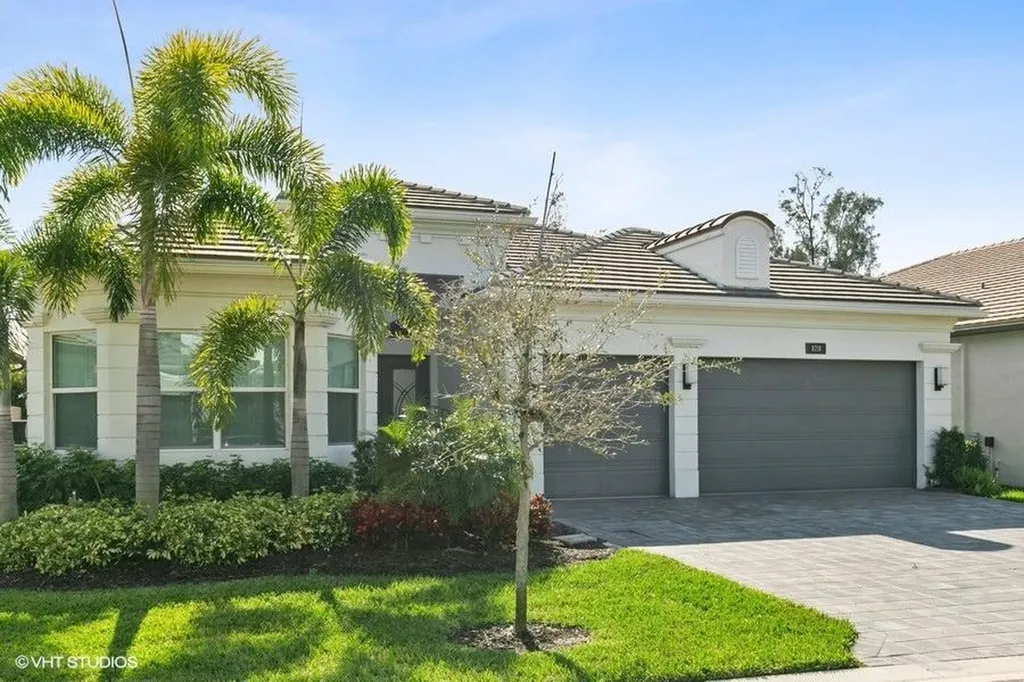 8218 Pyramid Peak Lane Boynton Beach FL 33473