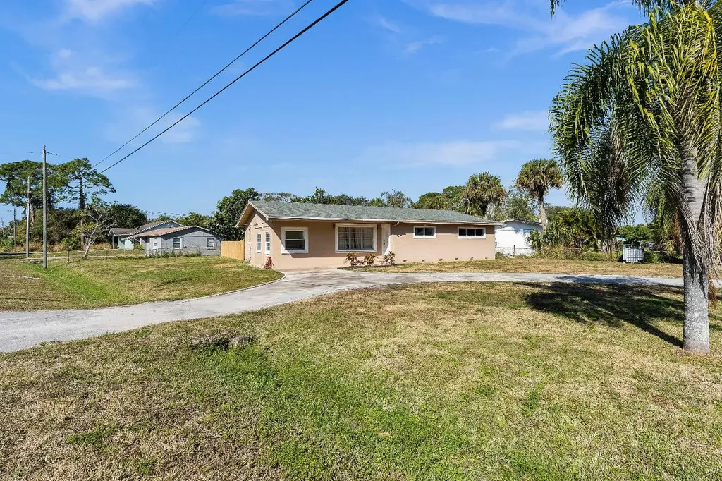 4400 Evergreen Avenue Fort Pierce FL 34947