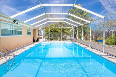 2015 SE Franciscan Street Port St Lucie FL 34983