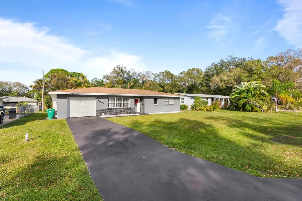 7604 James Road Fort Pierce FL 34951